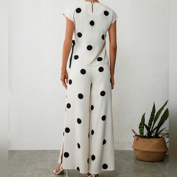 Polka Dot Batwing Sleeve Top & Split Thigh Wide Leg Pants - Picture 3 of 6